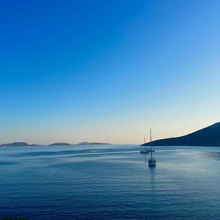 Lipsi Blue Hotel ภายนอก รูปภาพ