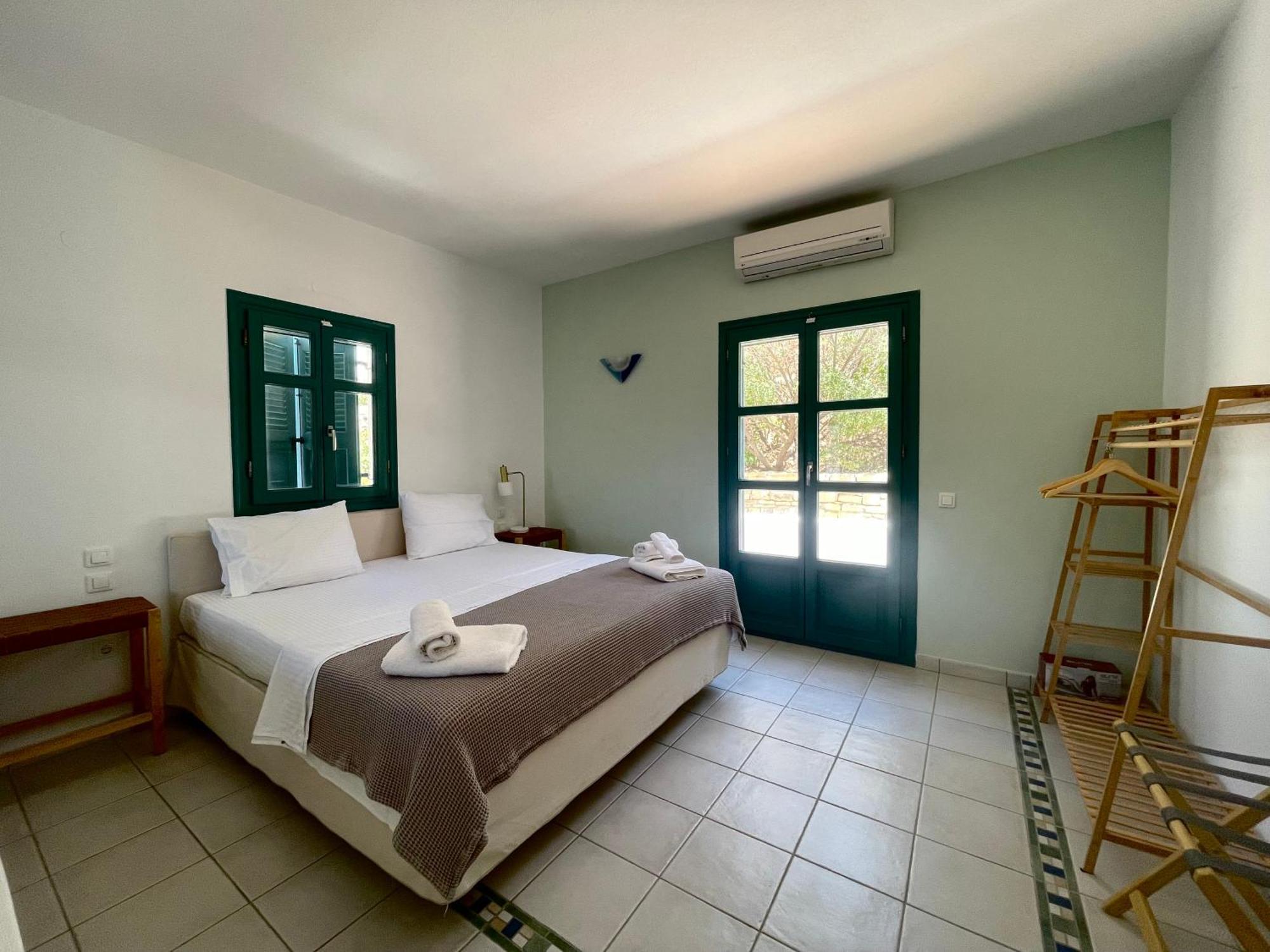 Lipsi Blue Hotel ภายนอก รูปภาพ
