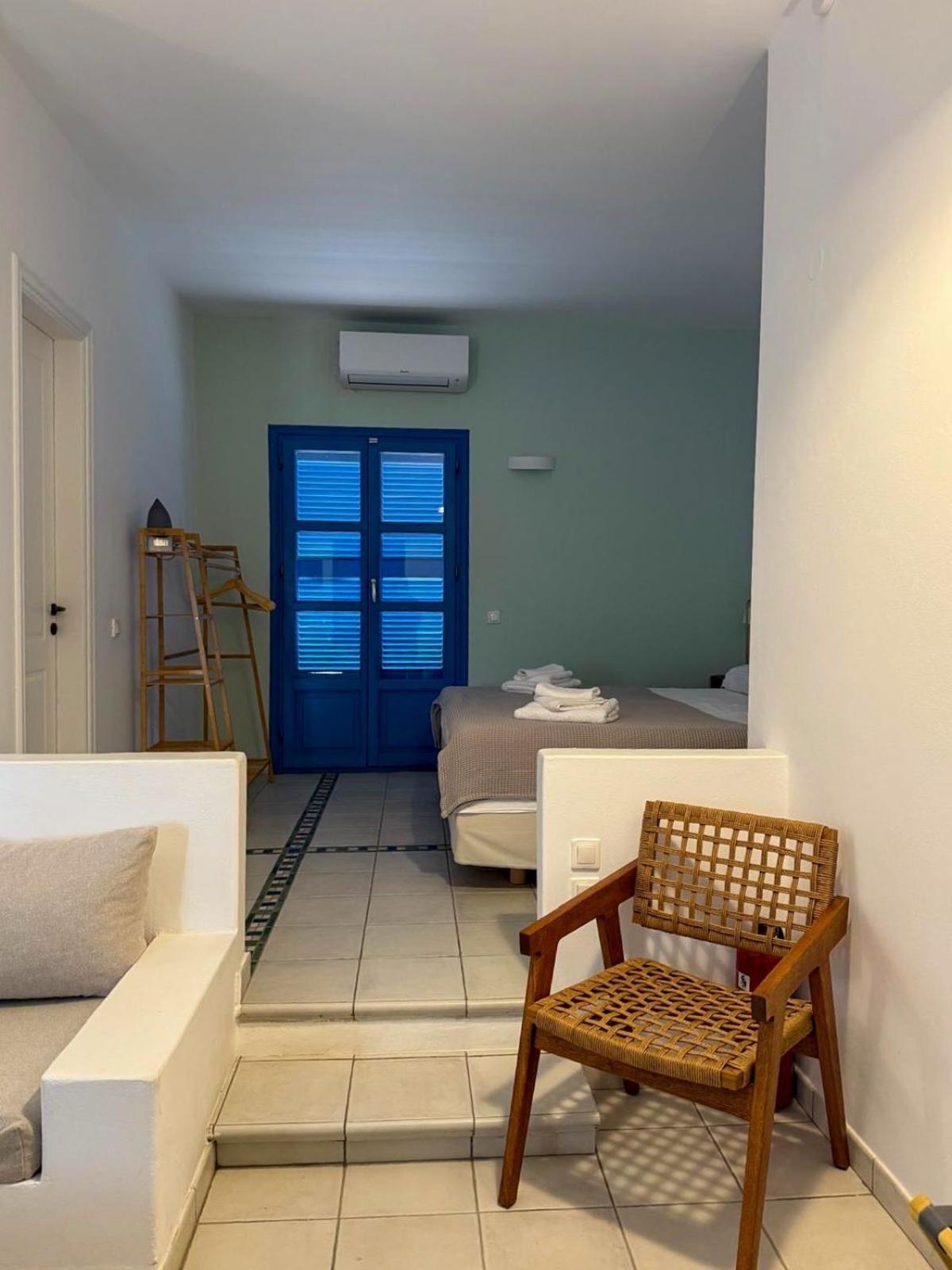 Lipsi Blue Hotel ภายนอก รูปภาพ